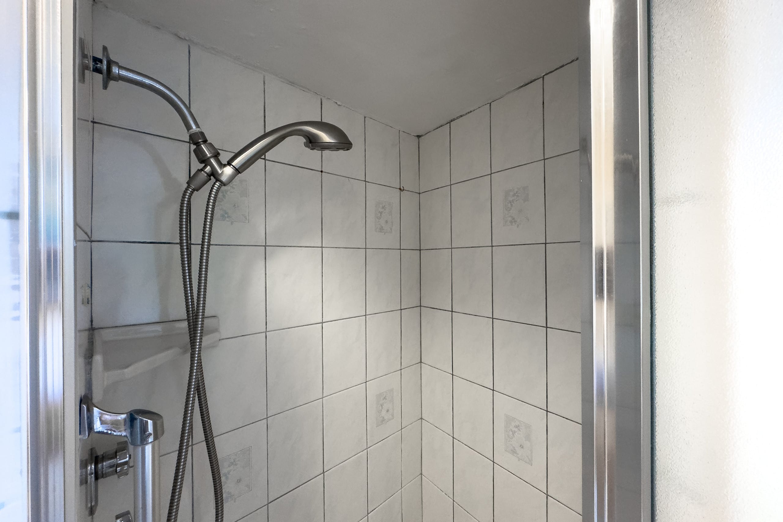 Condo in Honolulu · ★4.62 · 2 bedrooms · 3 beds · 1 bath - Image 20