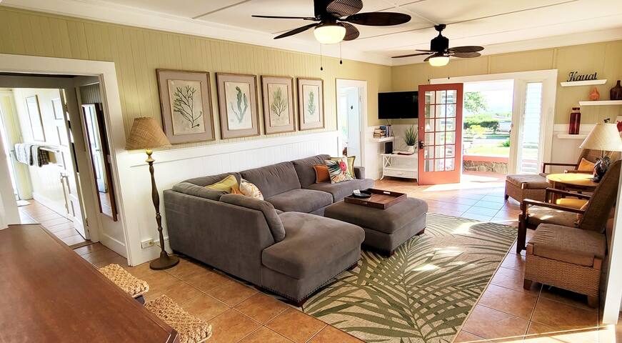 Oceanfront Harmony- 4 Bds On the Beach! TVNC 4247 gallery image 4