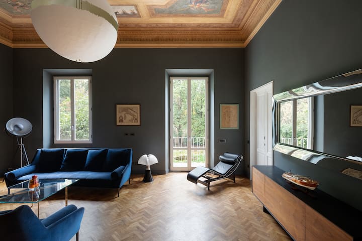 Elegante Villa Ortensia. Garage e giardino privati