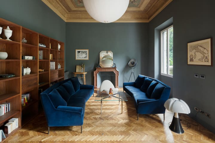 Elegante Villa Ortensia. Garage e giardino privati gallery image 3