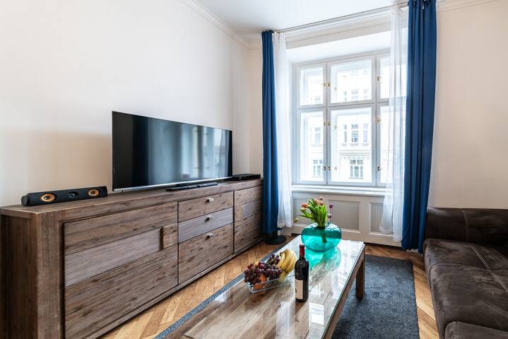 Dušní Street Gem gallery image 4