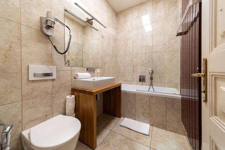 Dušní Street Gem gallery image 5