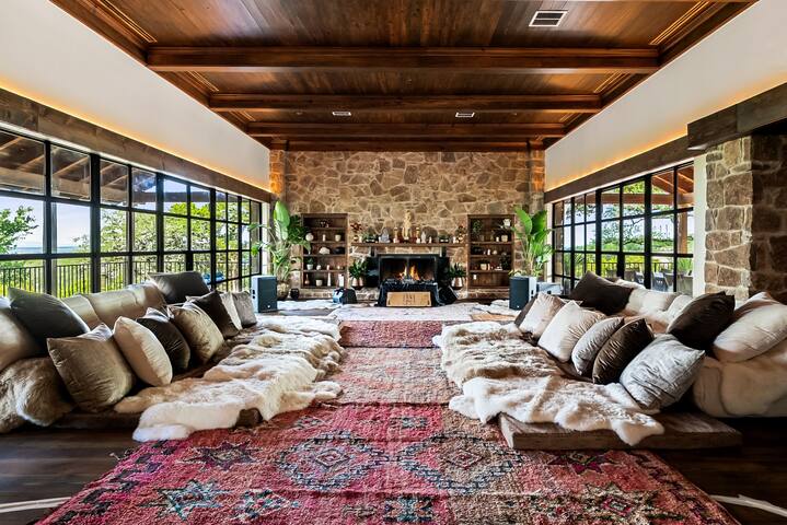 Havan Peaceful Private Luxury Retreat gallery image 3