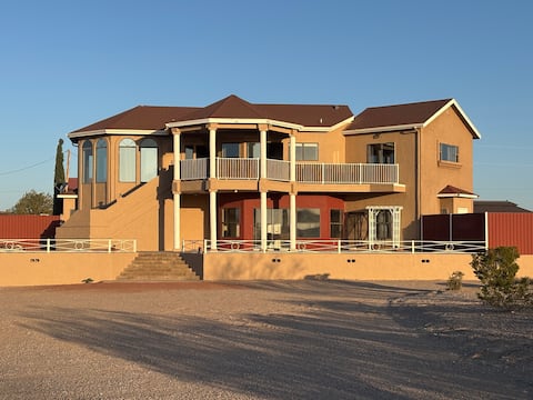 Sharp 4Br 4Ba 3K Sq Ft on 2 Acre