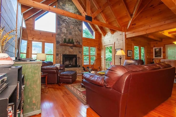 Hideaway At Santeetlah Heights - Robbinsville, NC