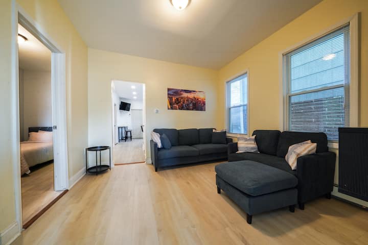Renovated 3br Near Ewr Airport - Elizabeth, NJ