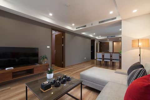 2BR Lake View & National Park