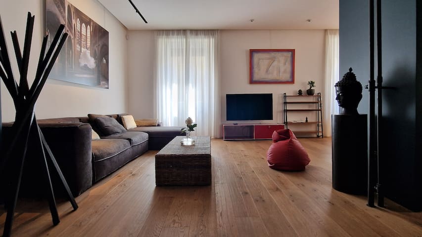 Esclusivo appartamento S. Pietro