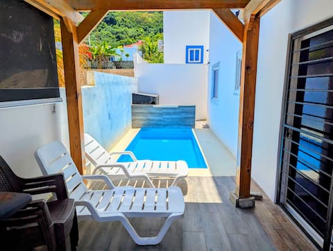 3BR Private Pool - BBQ, AC, Kitchen @ Condo 22