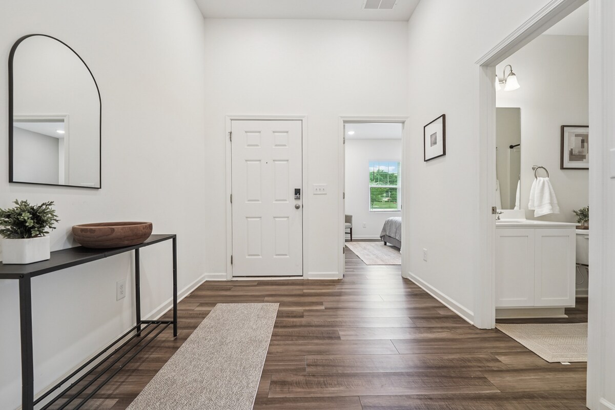 Spacious 4BR/2BA Home | Sleeps 8
