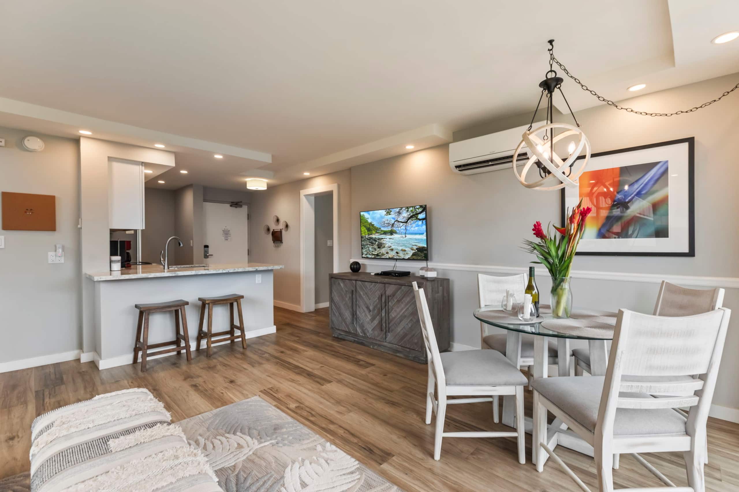 Condo in Kihei · ★5.0 · 1 bedroom · 2 beds · 2 baths - Image 7