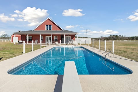 Barndominium, Private Pool, large groups allowed
