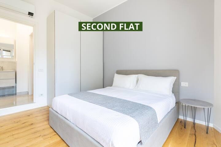 [Duomo 10 min walk] Two Indipendent Flats gallery image 3