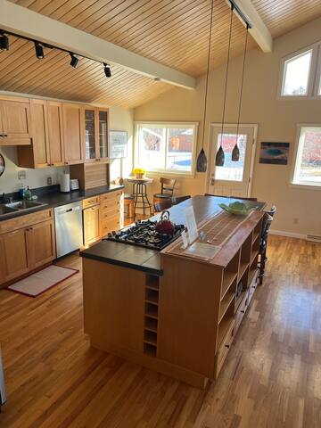 Country Living in the City gallery image 5