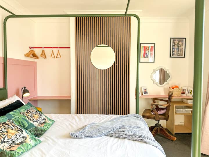 غرفة النوم 2