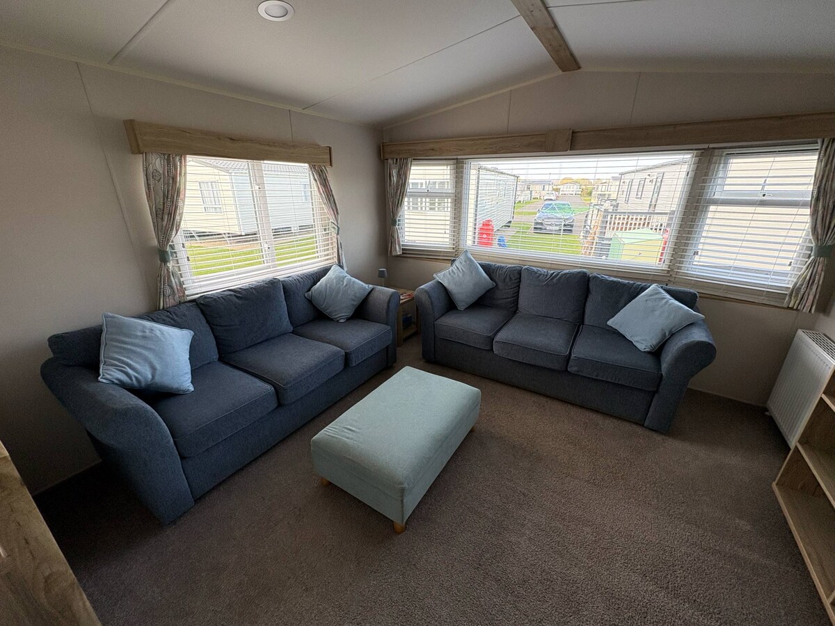 Popular Airbnb listing: 2021 Abi Adelaide Caravan Skegness With Deck in Skegness