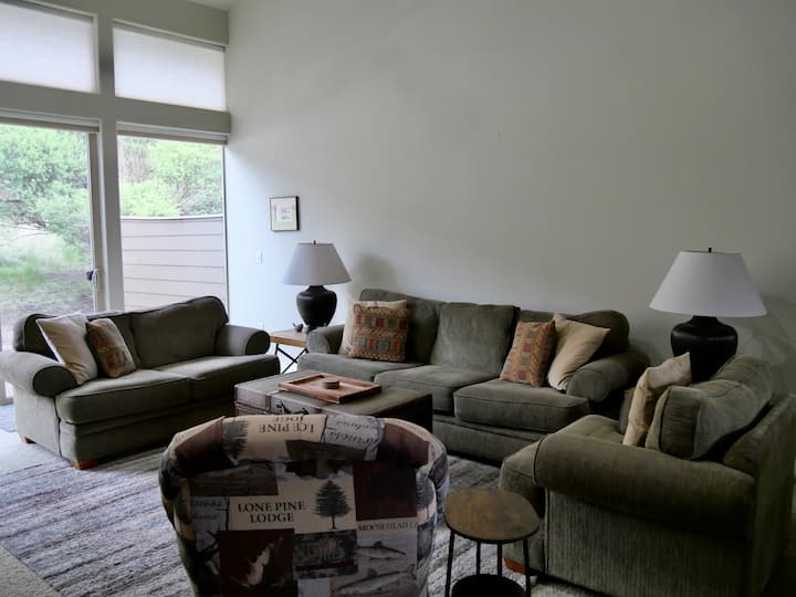 Cozy Eagle Crest Retreat - Eagle Crest, OR