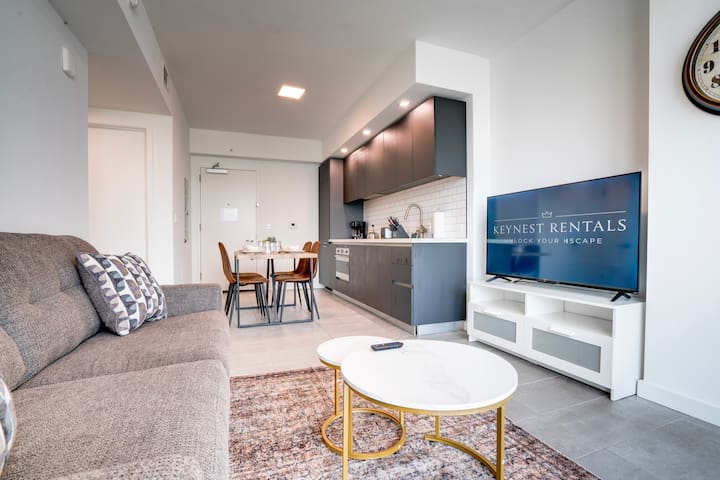 Thebaysuites managed Airbnb listing 2