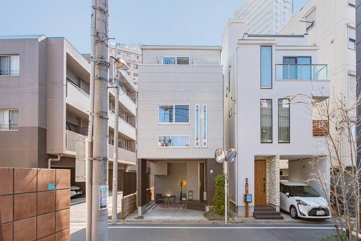 Ikebukuro Japandi Villa｜2 mins from station gallery image 2