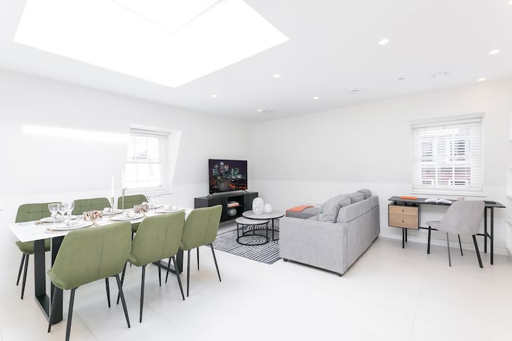 Marylebone penthouse w/ private terrace