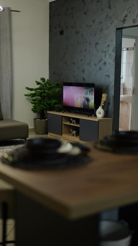 Successful Airbnb property: Virtuoso-Designer Home in Central Shkodër –Stylish in Lagjja 5