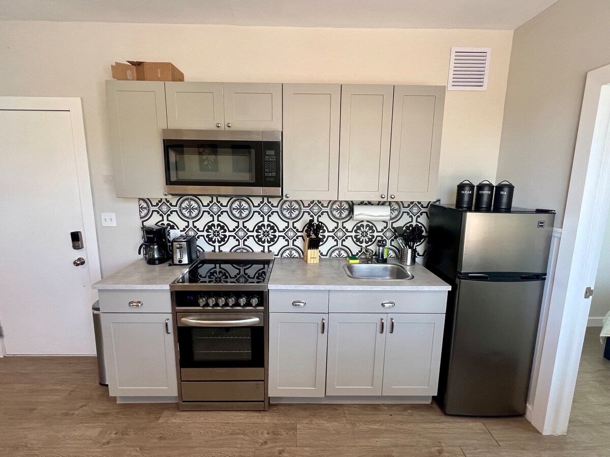 Top Airbnb: Cozy Allapattah Getaway in Santa Clara