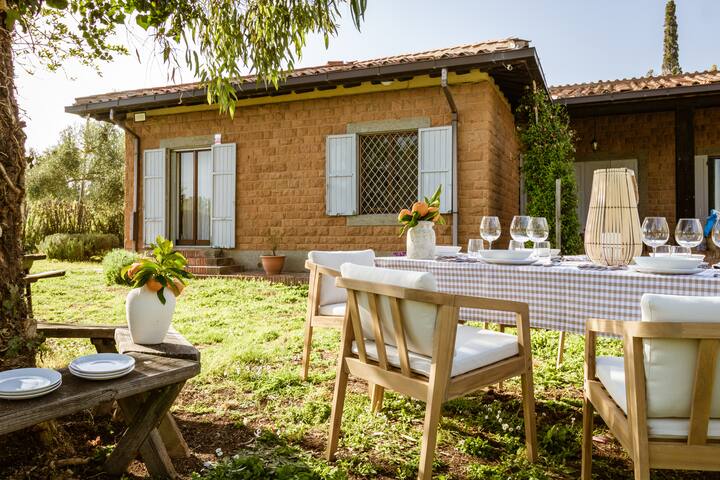 9-room villa + 10.000m² private park gallery image 3