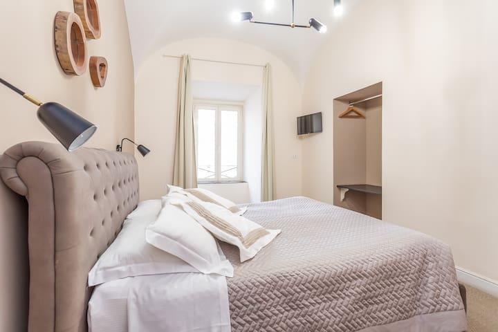 Daplace | Lucia Apartment gallery image 3