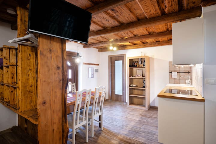 Tourist Farm Redfairytale Apartment N.1 - Lopar, Slovenija