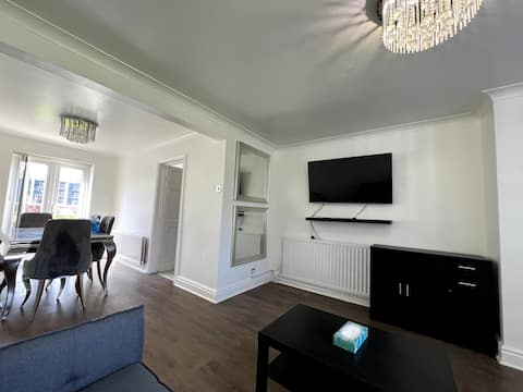 Successful Airbnb property: Charming & Relaxing 3 bedrooms house in Picton