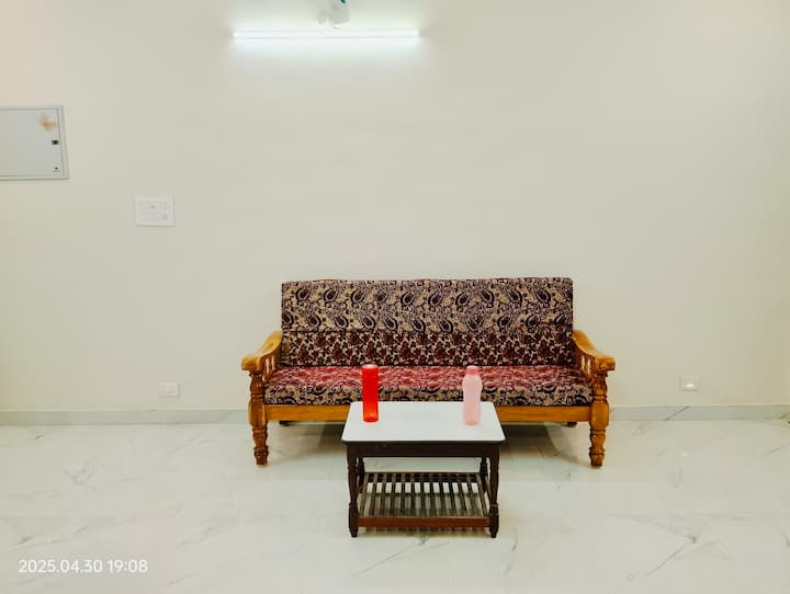 მისაღები ოთახი