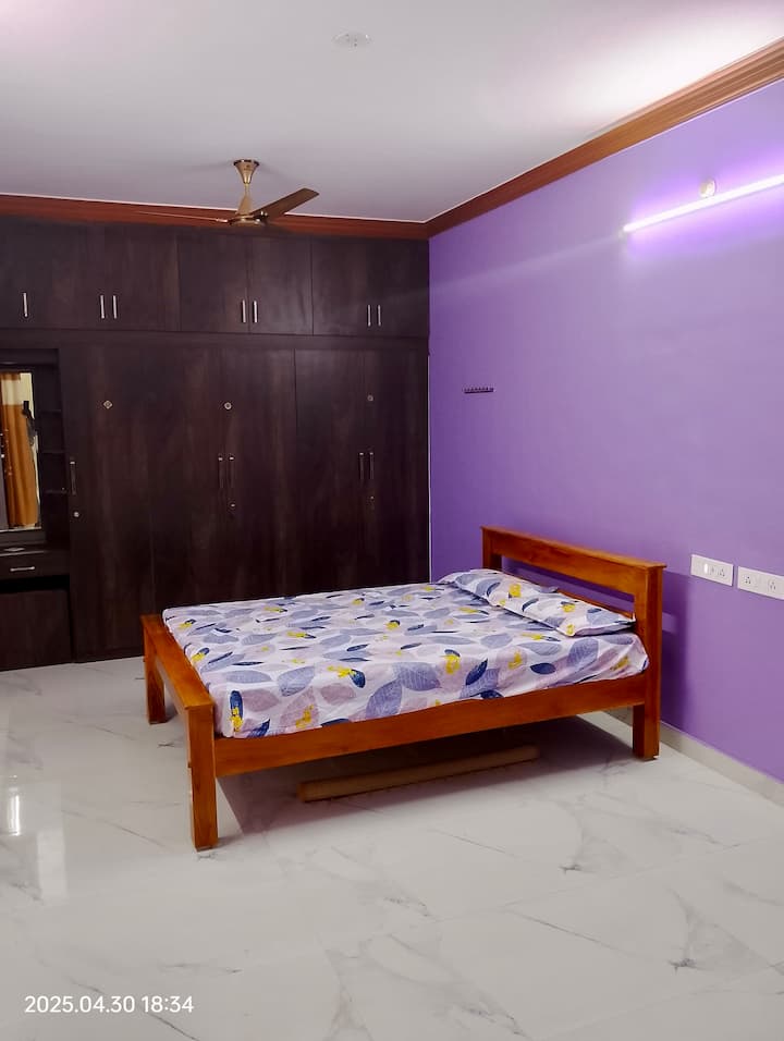 საძინებელი 1