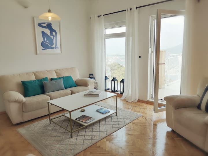 Lustica, Villa With Pool And Spectacular View - Monténégro