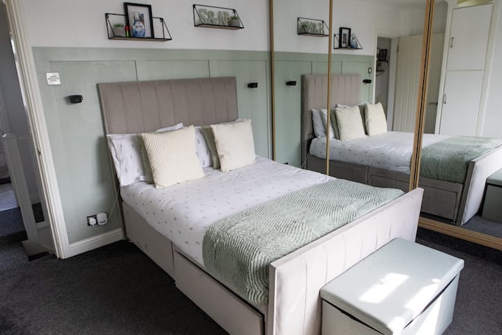 2 Bedroom House Belfast, No Cleaning Fee! - Belfast