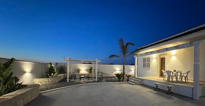 Salento - Villa Cice - Fronte - Lizzano