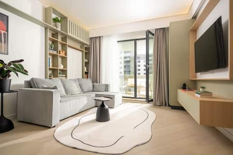 North by Urbanesq / Cortina / O