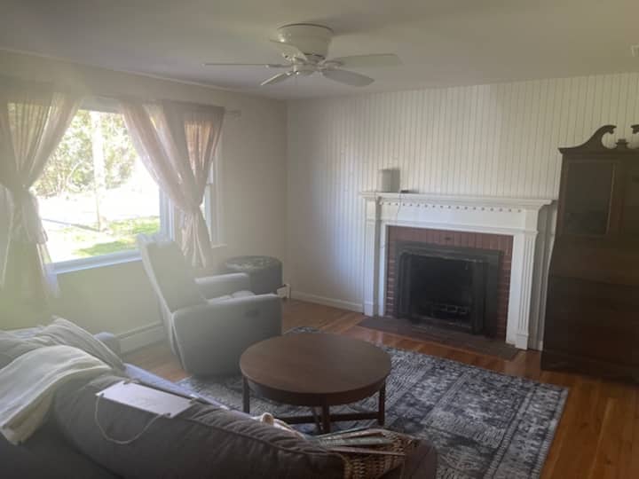 Home Away From Home! - Narragansett, RI