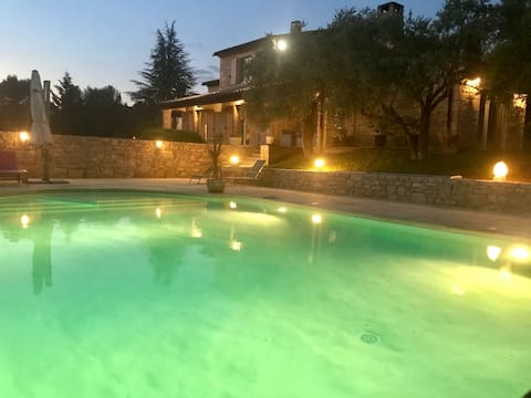 Malliague house with heated pool