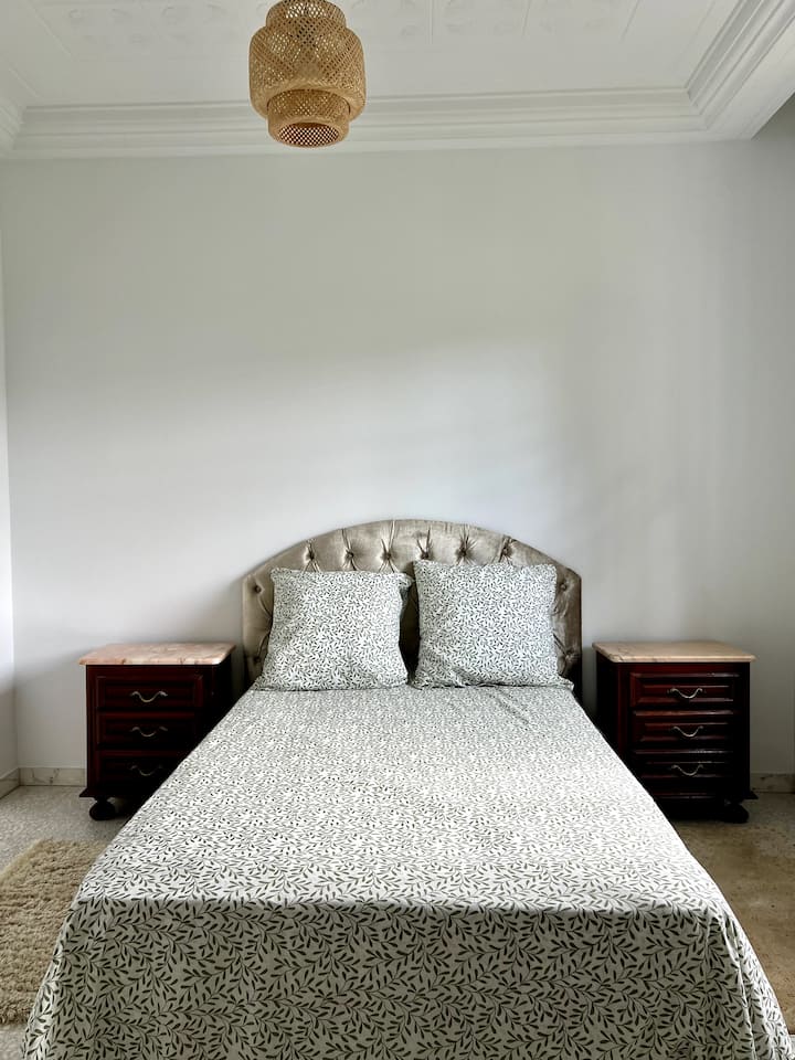 غرفة النوم 2