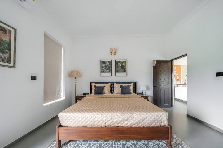 Bedroom 1 image 1