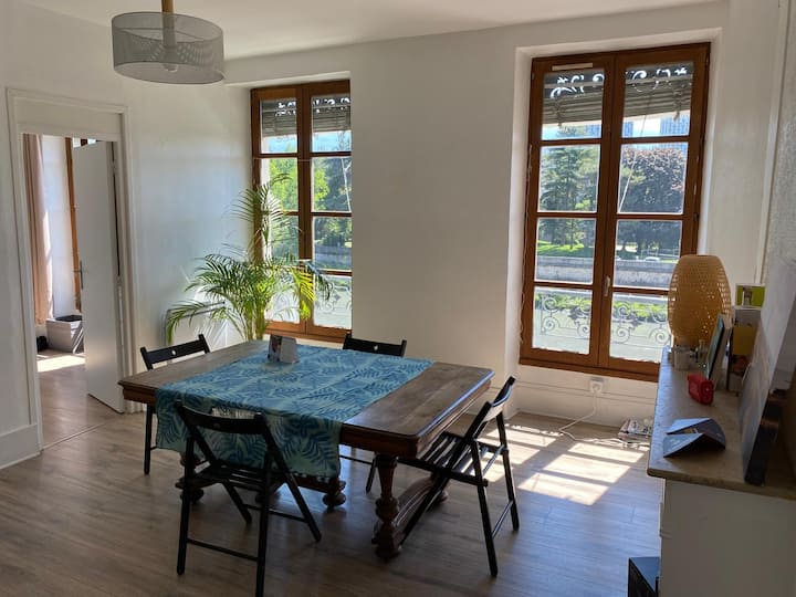 Bel Appartement, Vue Splendide - 그르노블
