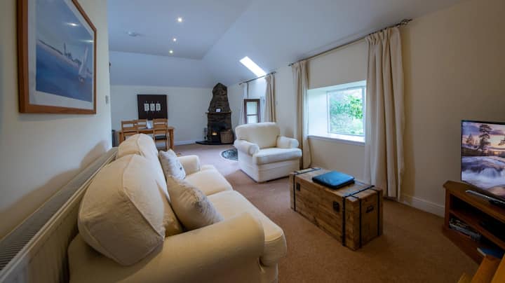 Loch Tay Bothy Cottage With Hot Tub - Loch Tay