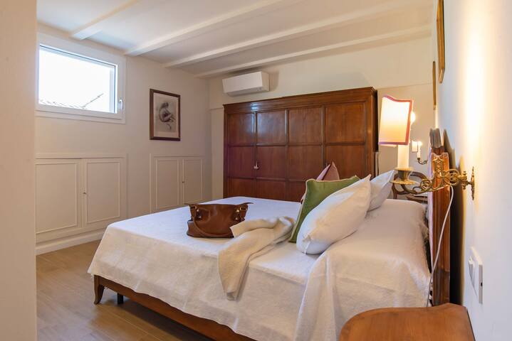 Santi Apostoli terrazza con vista gallery image 4