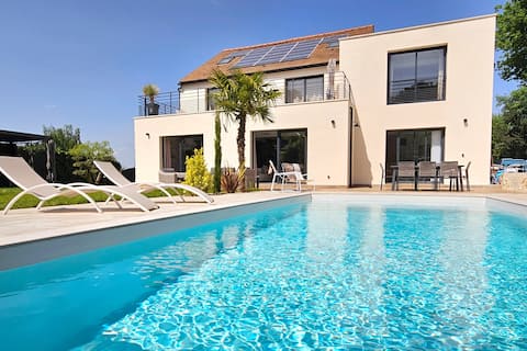 Villa Prestige 30 minutes from Paris