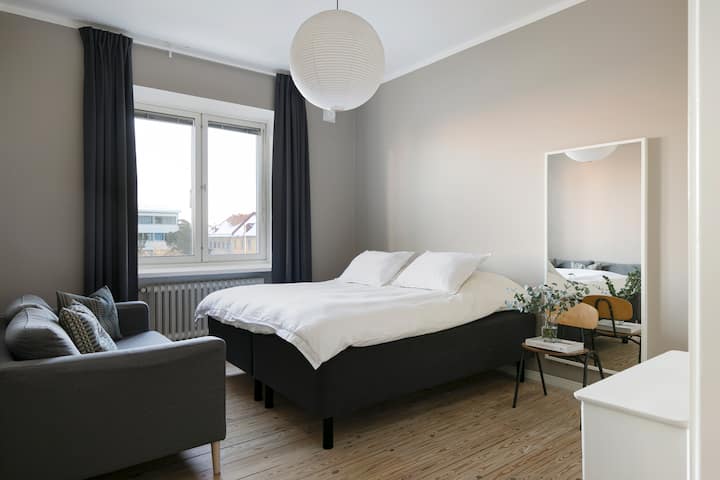 غرفة النوم 2