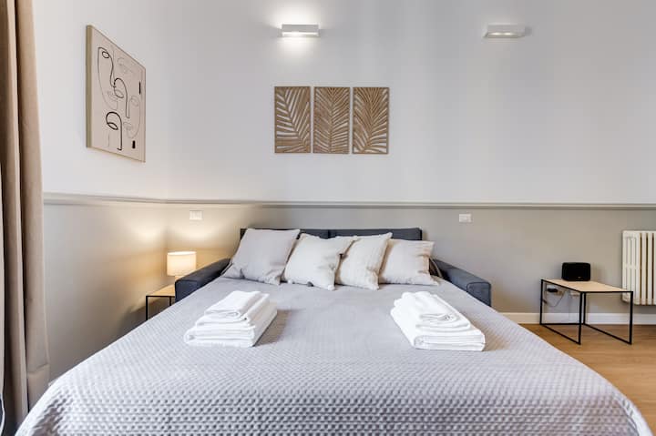 سرير أريكة بمقاس 160 × 190 