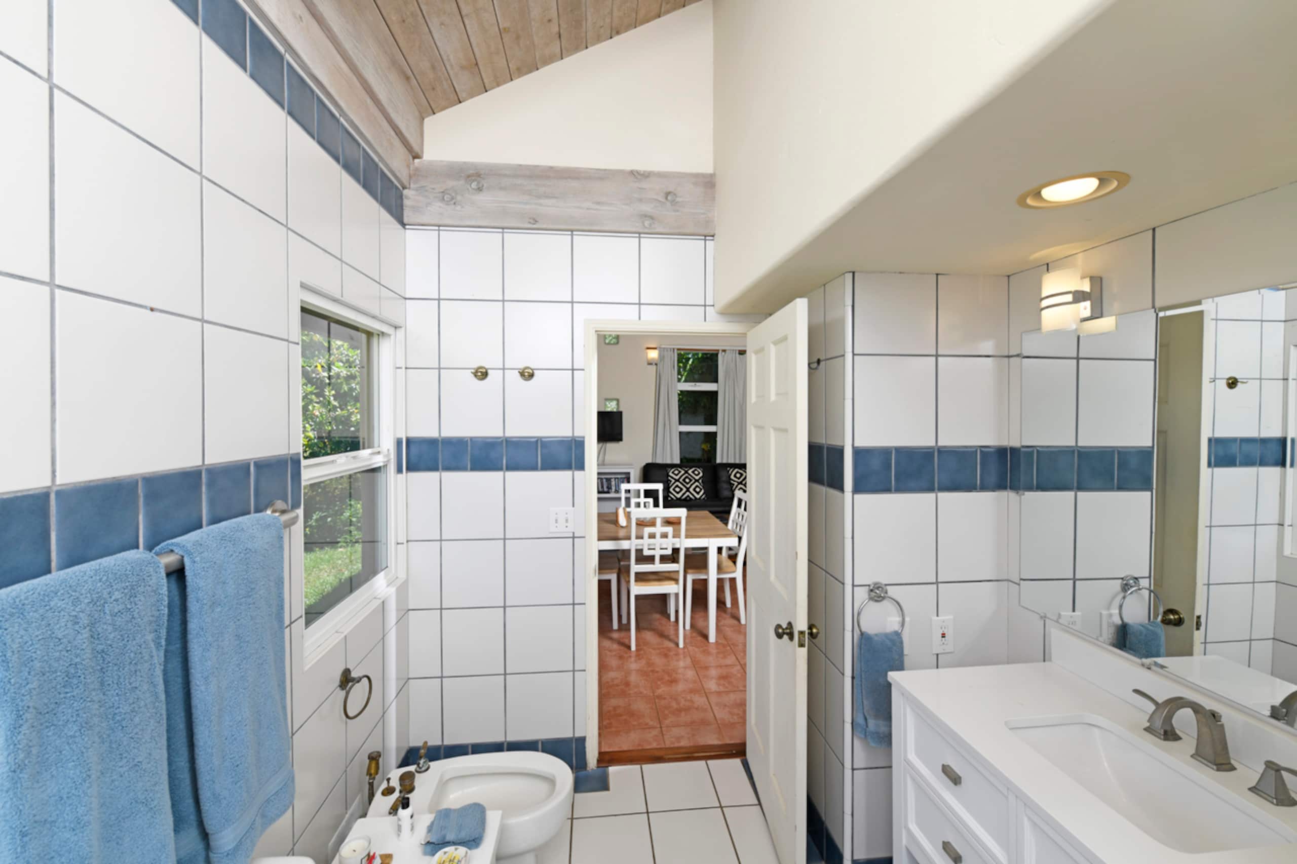 Guesthouse in Haiku-Pauwela · ★4.88 · Studio · 3 beds · 1 private bath - Image 8