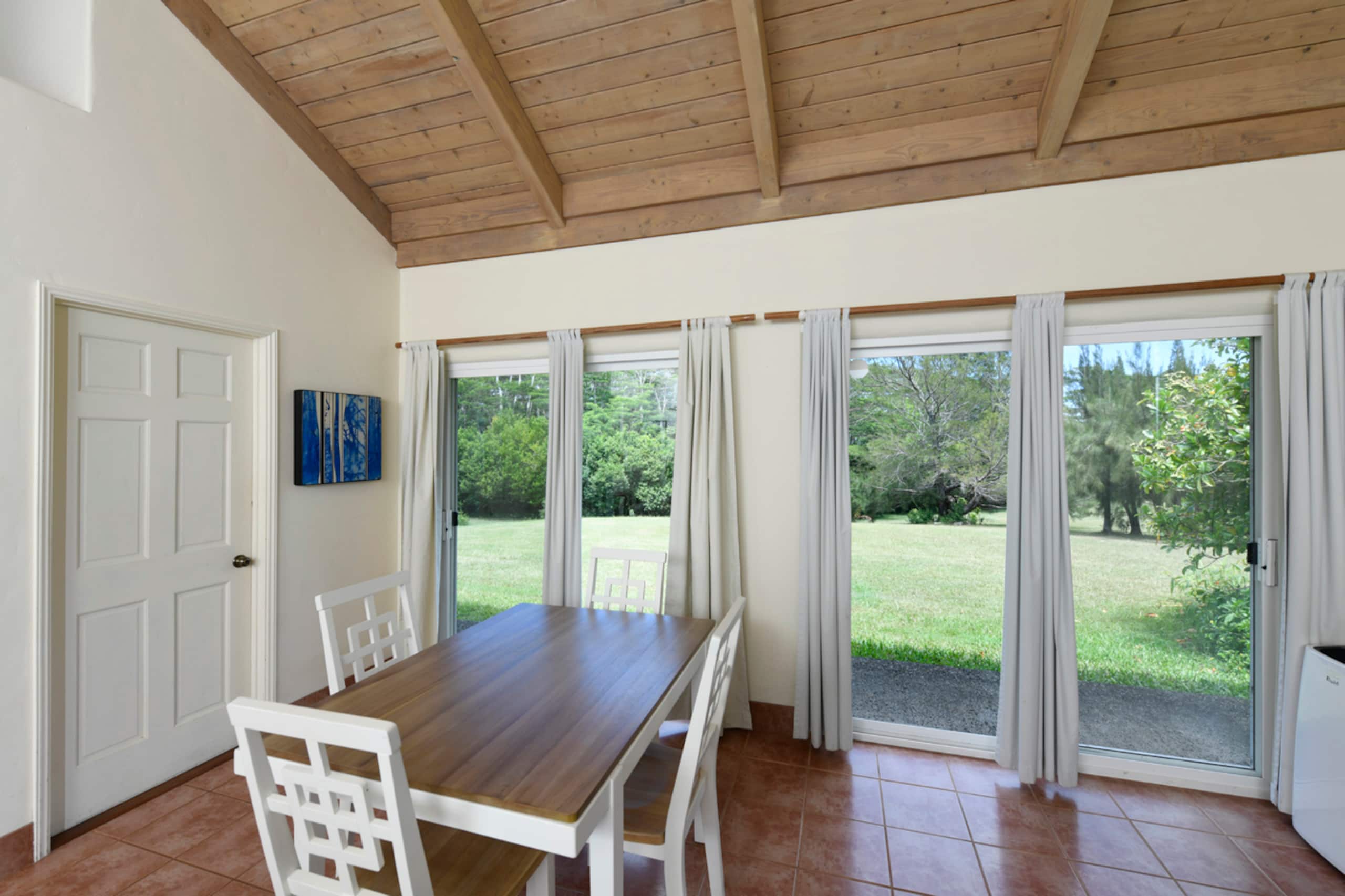 Guesthouse in Haiku-Pauwela · ★4.88 · Studio · 3 beds · 1 private bath - Image 5