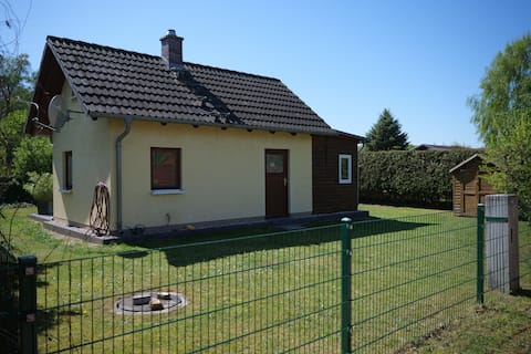 Top performing Airbnb: Small vacation bungalow in Werder (Havel)