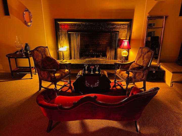 Innthrall - Your Kinky B&b - Reading, PA